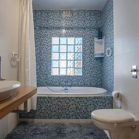Bed & Breakfast Crosslanes Bb