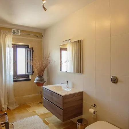 Crosslanes Bb Bed & Breakfast Kercem