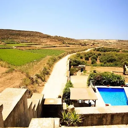 Crosslanes Bb Bed & Breakfast Kercem